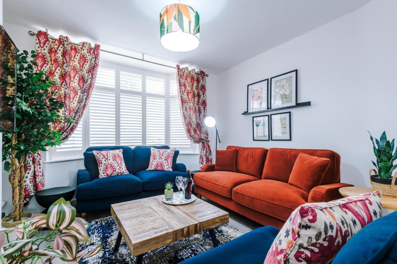 Дом отдыха Lincroft House - 3bed Luxury Retreat Serviced Away From *